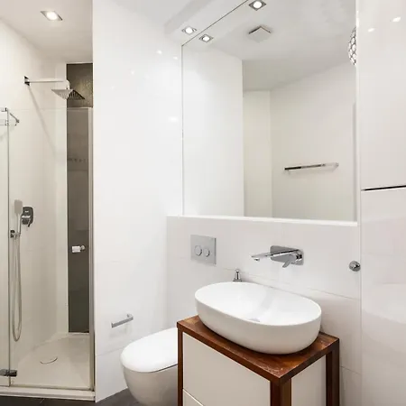 Apartamento Garbary 49 - Old Town - Self Check-in 24h Poznan